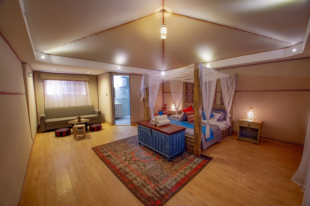 Rahayeb Desert Camp — ภาพห้องพักและบรรยากาศ