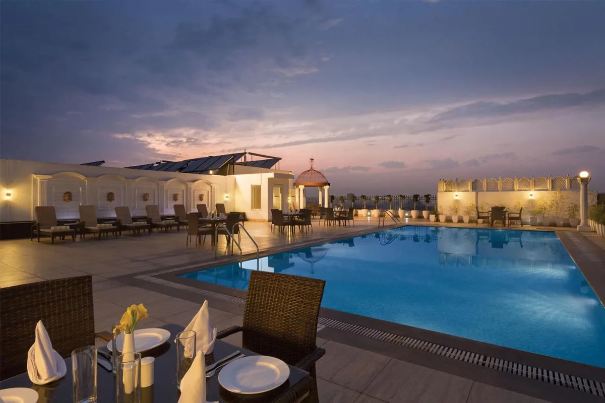 Ramada by Wyndham Amritsar — ภาพห้องพักและบรรยากาศ
