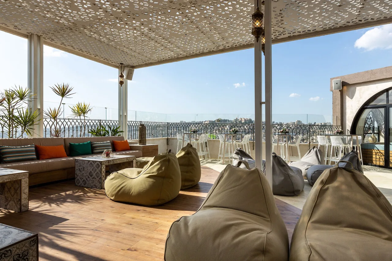 Ramada Olivie Nazareth — ภาพห้องพักและบรรยากาศ