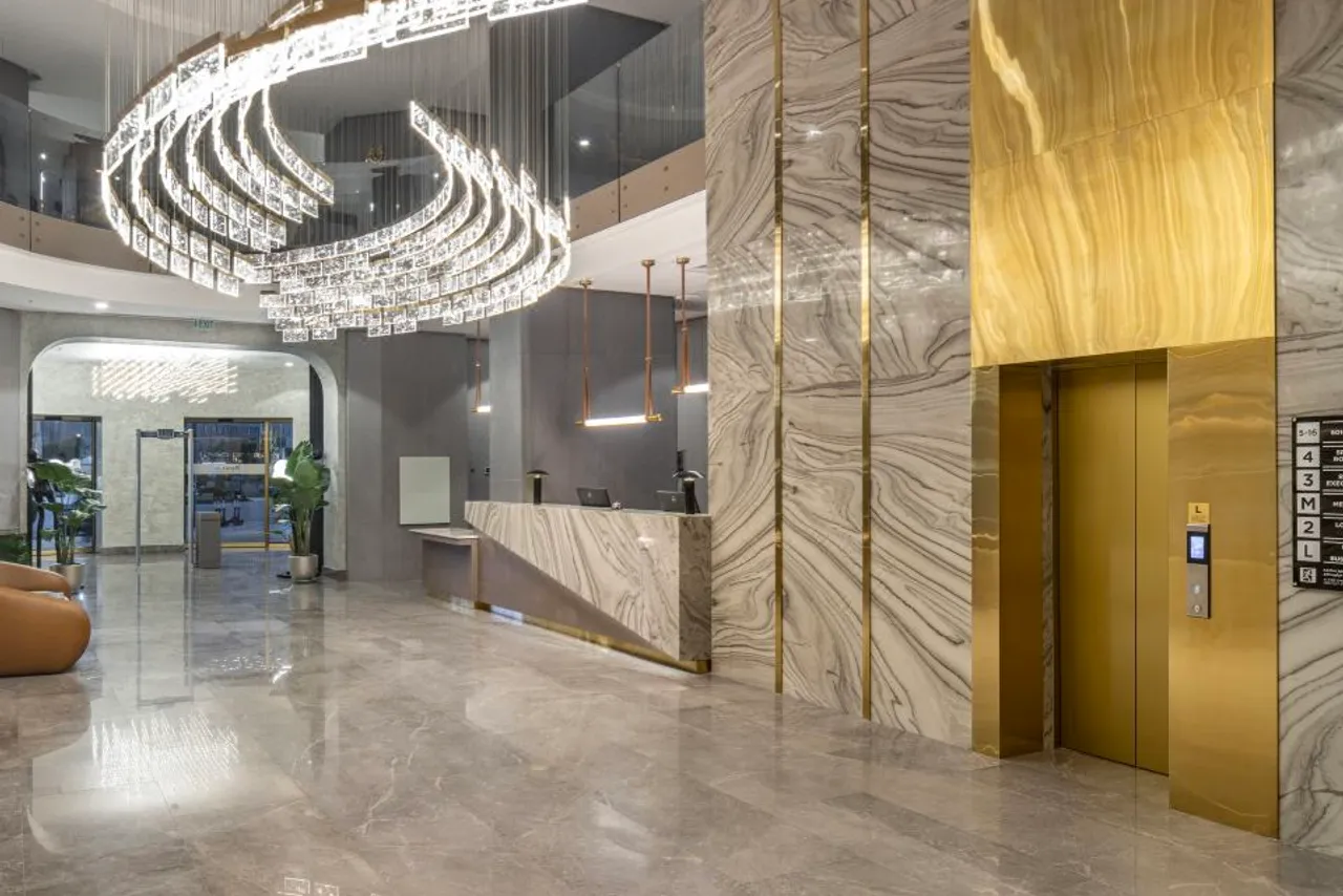 Ramada Plaza by Wyndham Batumi — rooms and atmosphere