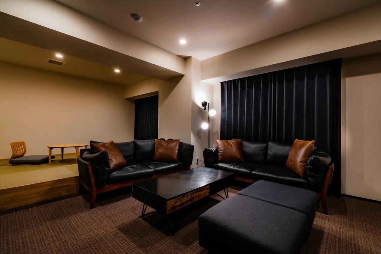 Randor Hotel Sapporo Suites — rooms and atmosphere