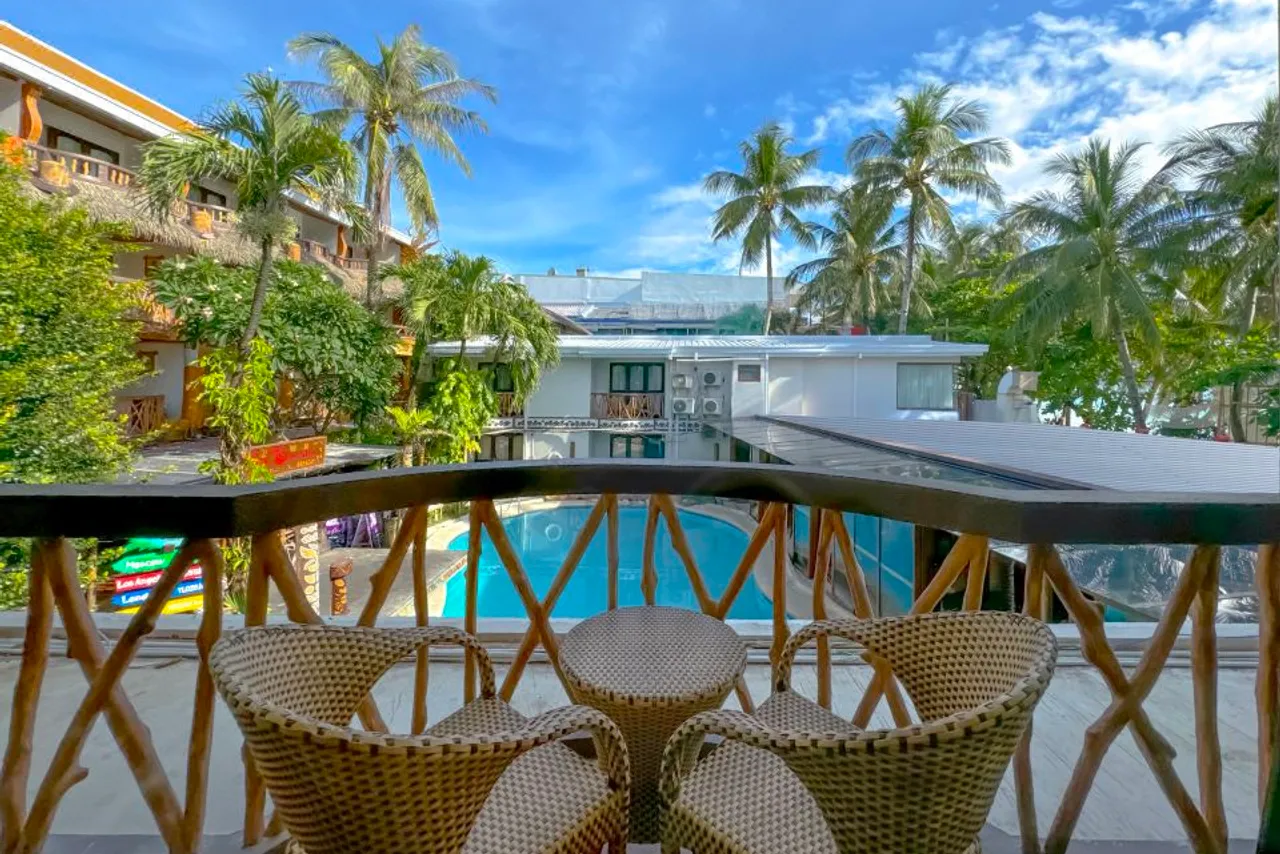 Red Coconut Beach Hotel Boracay — rooms and atmosphere
