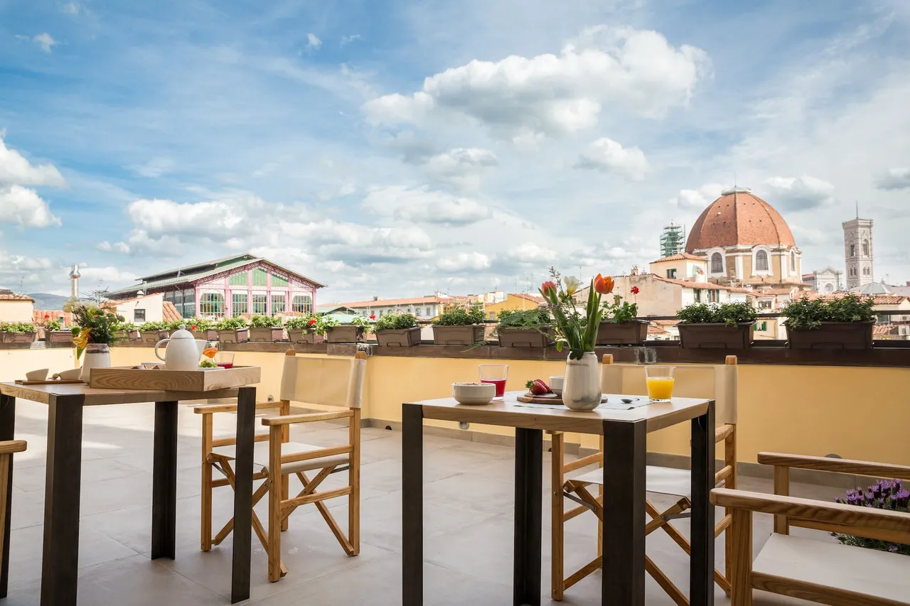 Relais Luce Florence — ภาพห้องพักและบรรยากาศ
