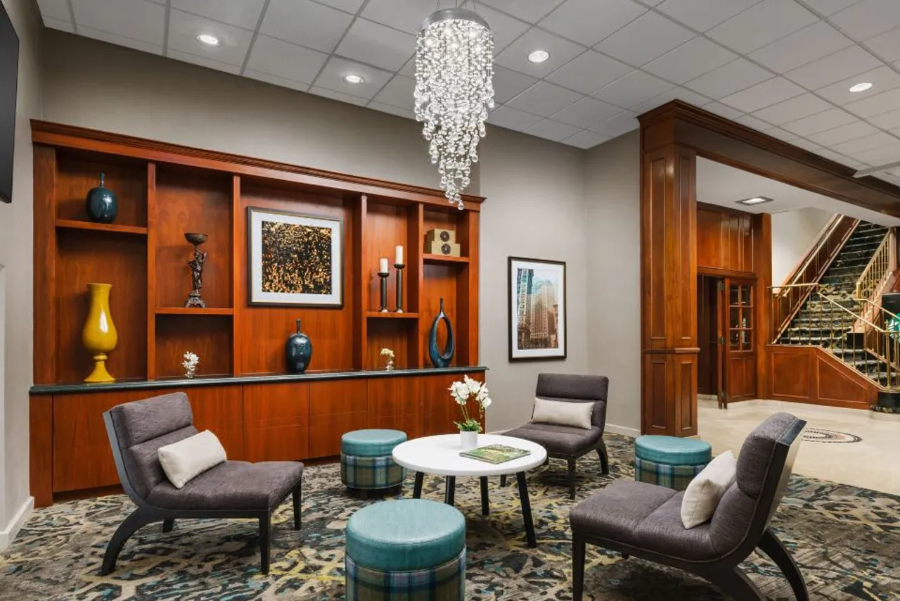 Residence Inn by Marriott Atlanta Downtown — rooms and atmosphere