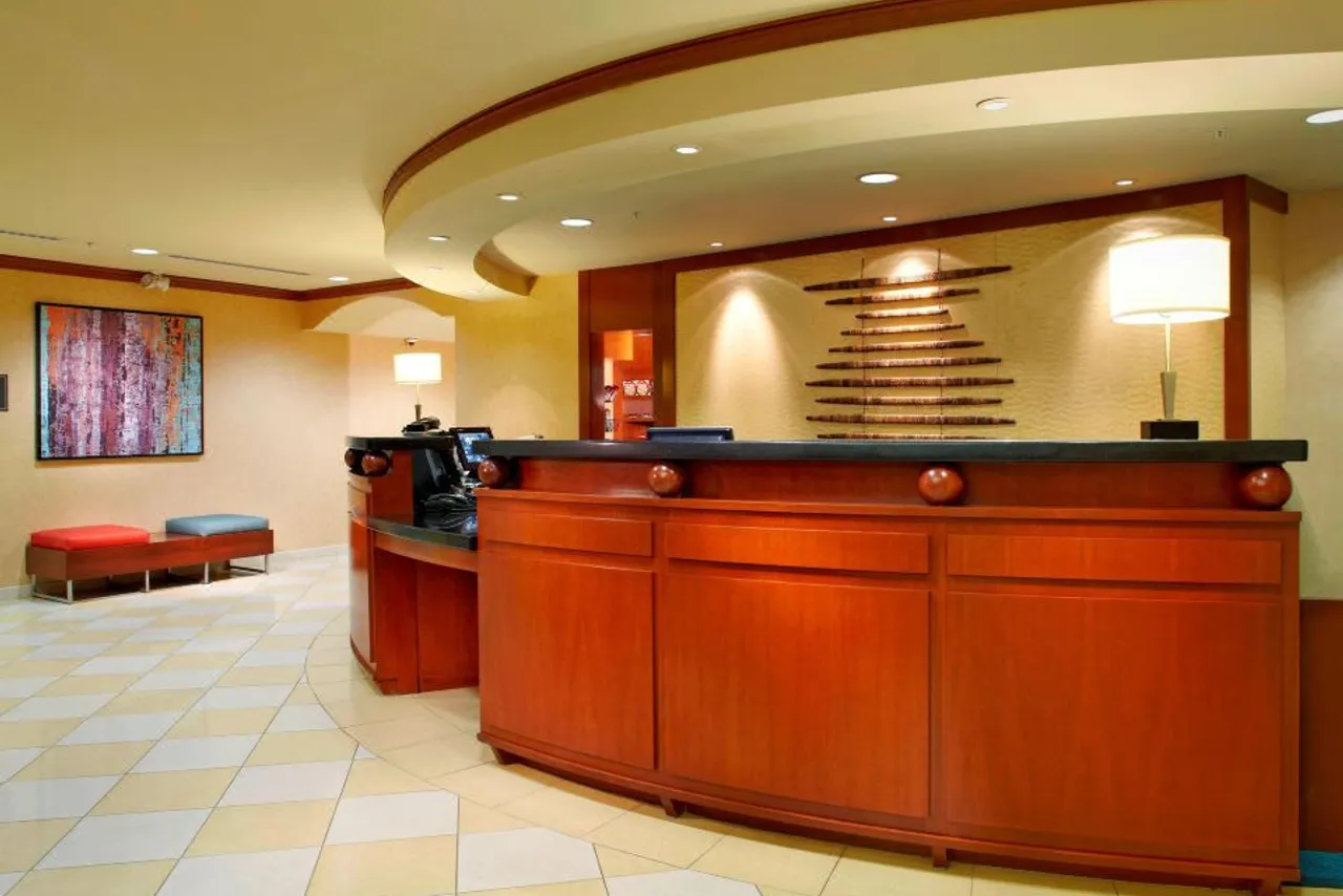 Residence Inn by Marriott East Rutherford Meadowlands — rooms and atmosphere
