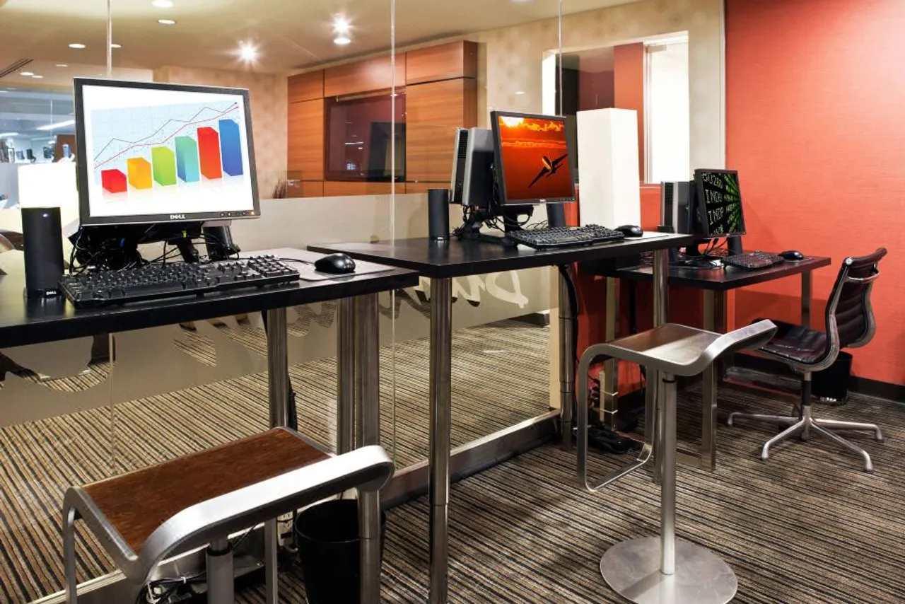 Residence Inn by Marriott Philadelphia Center City — rooms and atmosphere