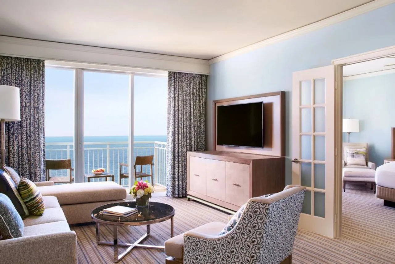 The Ritz-Carlton Key Biscayne, Miami — rooms and atmosphere