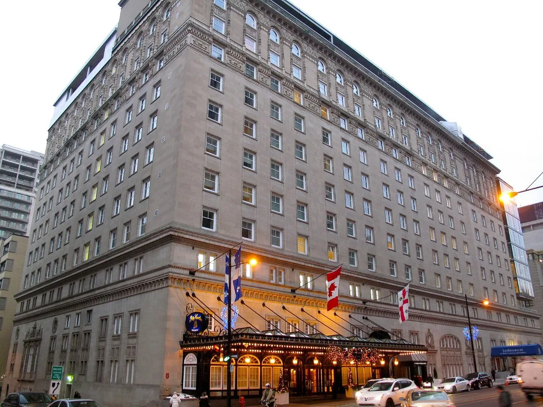 10 โรงแรมน่าพักใน Montreal แคนาดา — รีวิวจัดอันดับ ที่พักยอดนิยม