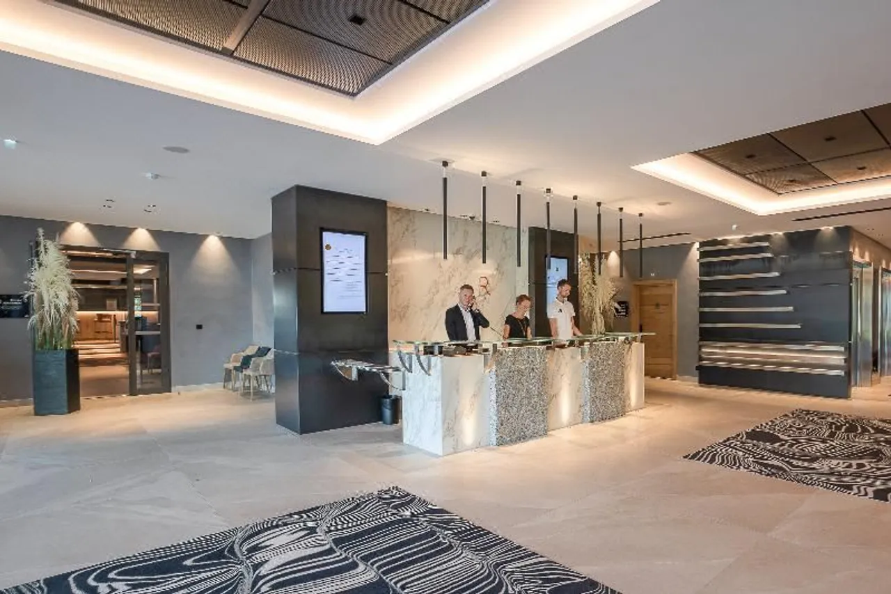 Rivage Hôtel & Spa Annecy — rooms and atmosphere