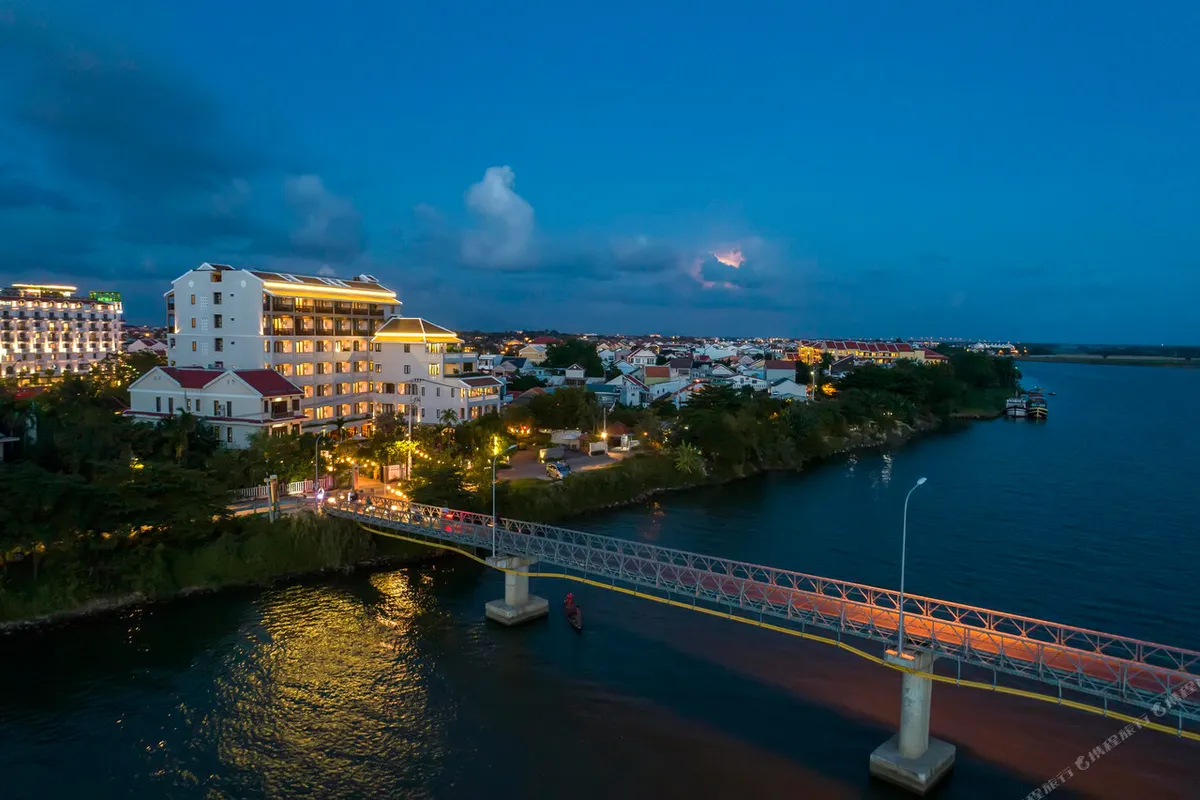 RiverTown Hoi An Resort & Spa — ภาพห้องพักและบรรยากาศ