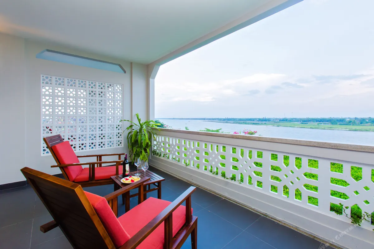 RiverTown Hoi An Resort & Spa — ภาพห้องพักและบรรยากาศ