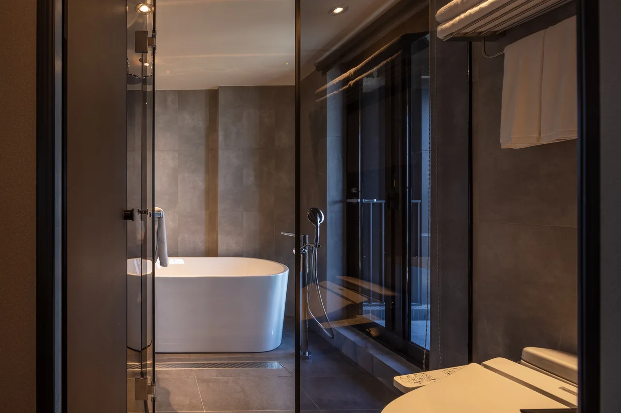 Roaders Plus Hotel Taipei Station — ภาพห้องพักและบรรยากาศ