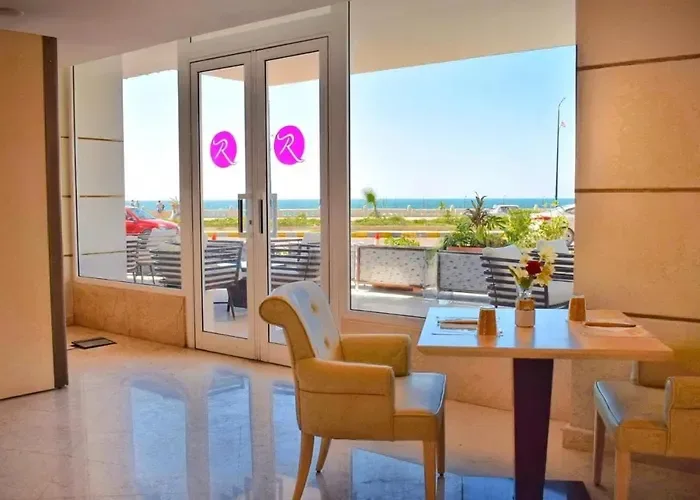 Romance Alexandria Hotel — อเล็กซานเดรีย