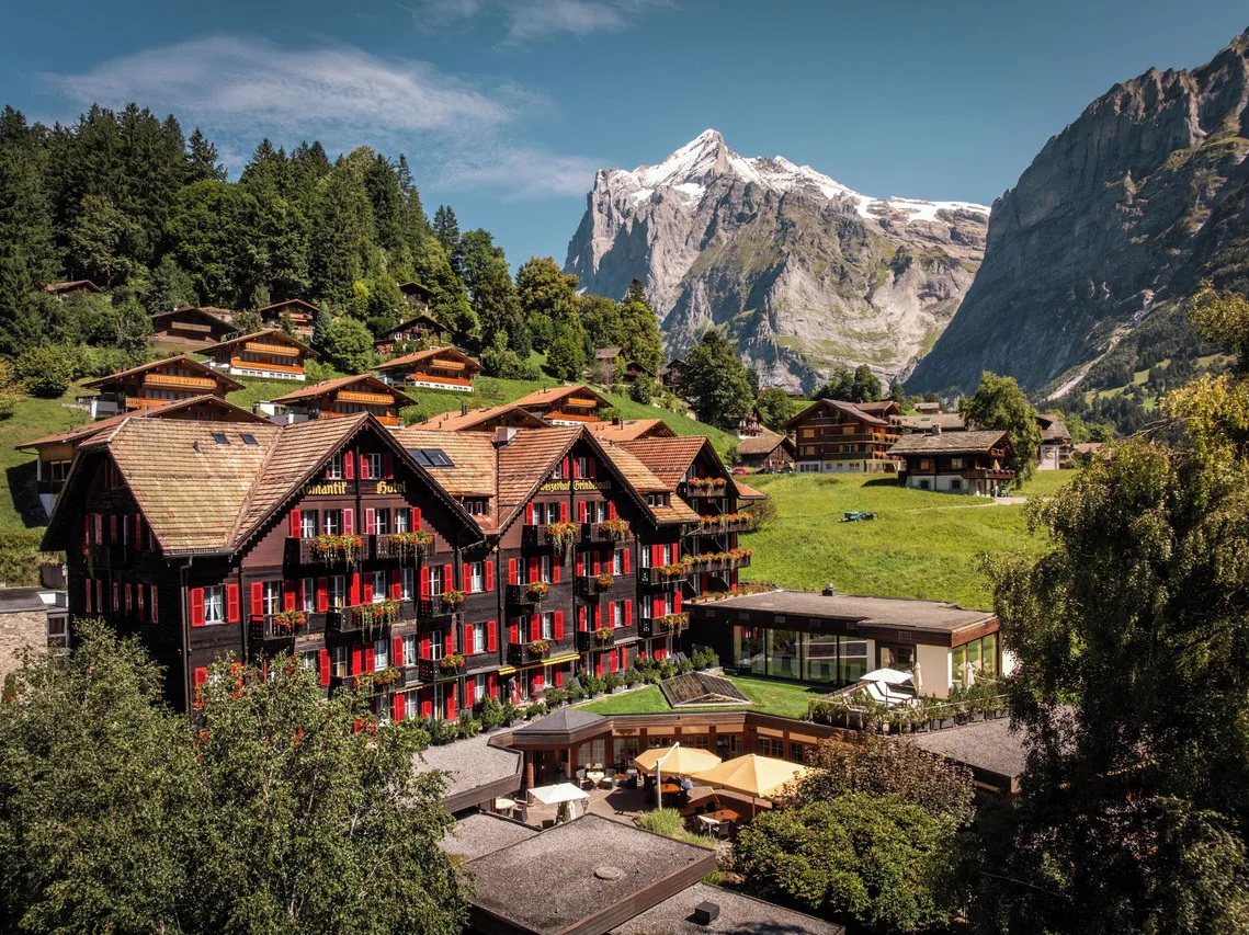 Romantik Hotel Schweizerhof — rooms and atmosphere