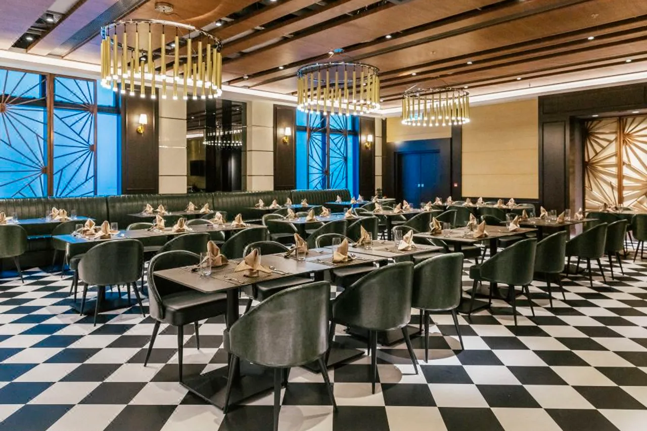 Rosedale Hotel Hong Kong — rooms and atmosphere