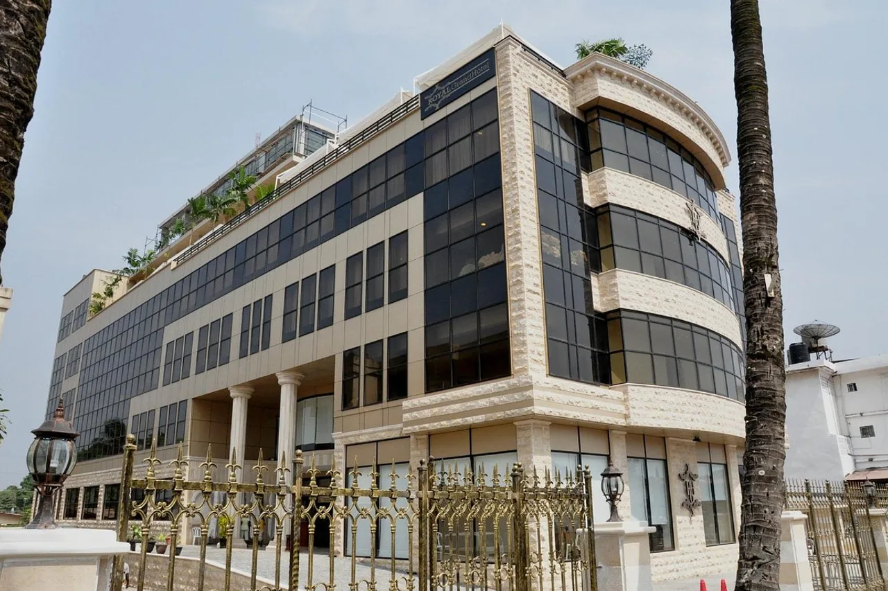 Royal Grand Hotel — rooms and atmosphere