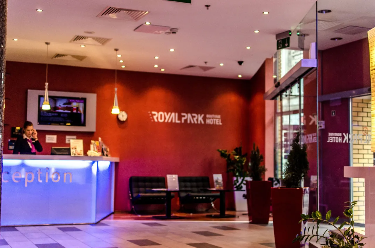 Royal Park Boutique Hotel — rooms and atmosphere