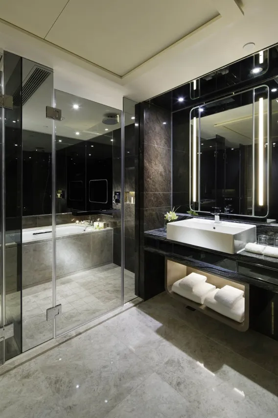 Royal Plaza Hotel — ภาพห้องพักและบรรยากาศ