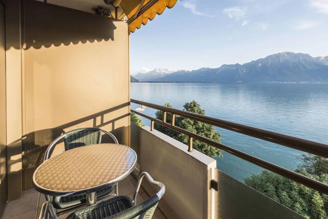 Royal Plaza Montreux — ภาพห้องพักและบรรยากาศ