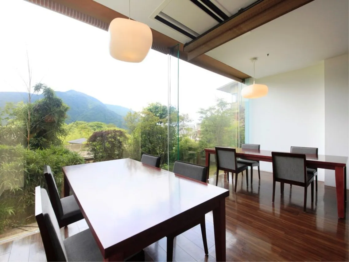 Ryokan Gora Tensui — rooms and atmosphere