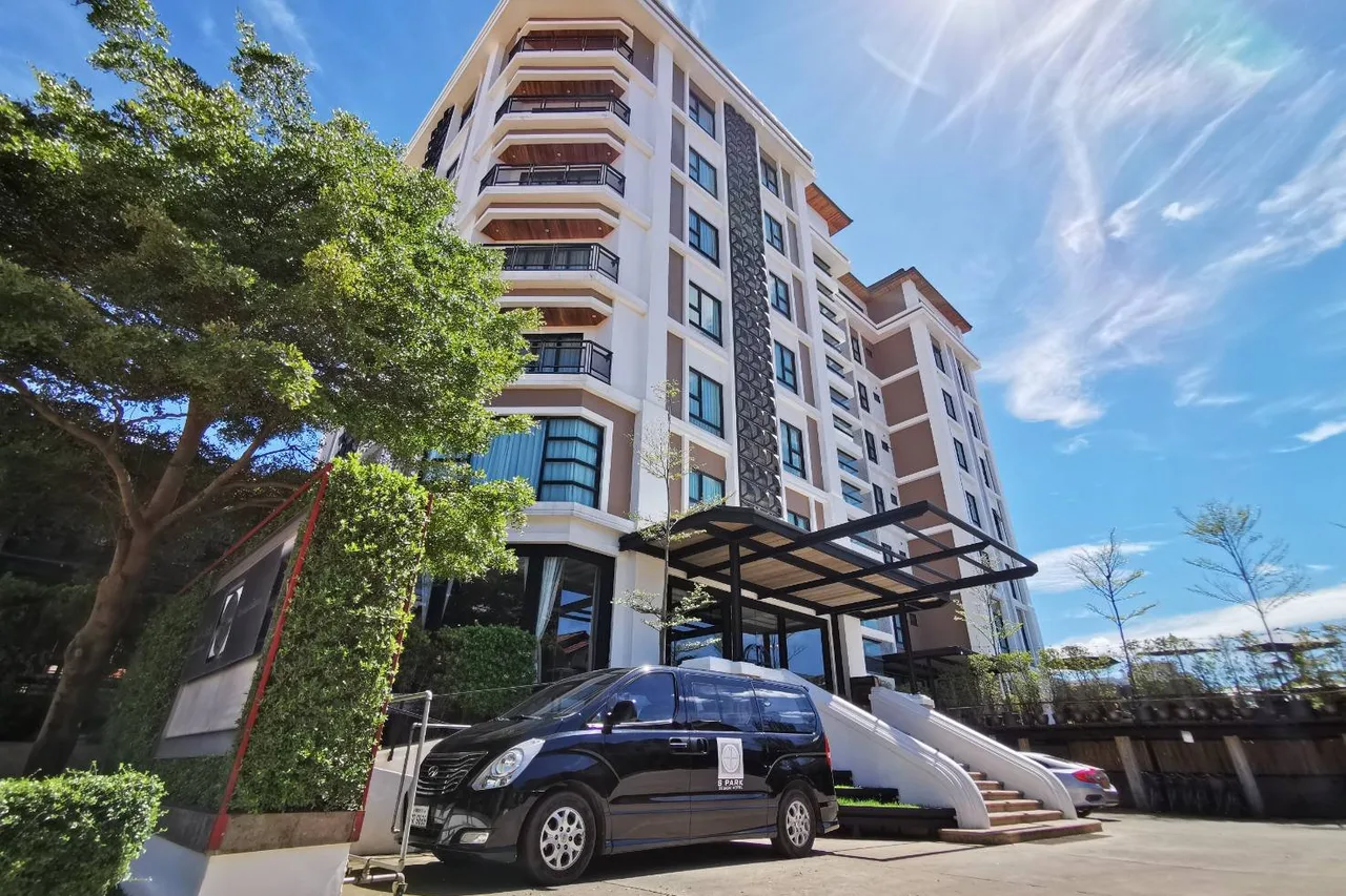 S Park Design Hotel Vientiane — rooms and atmosphere
