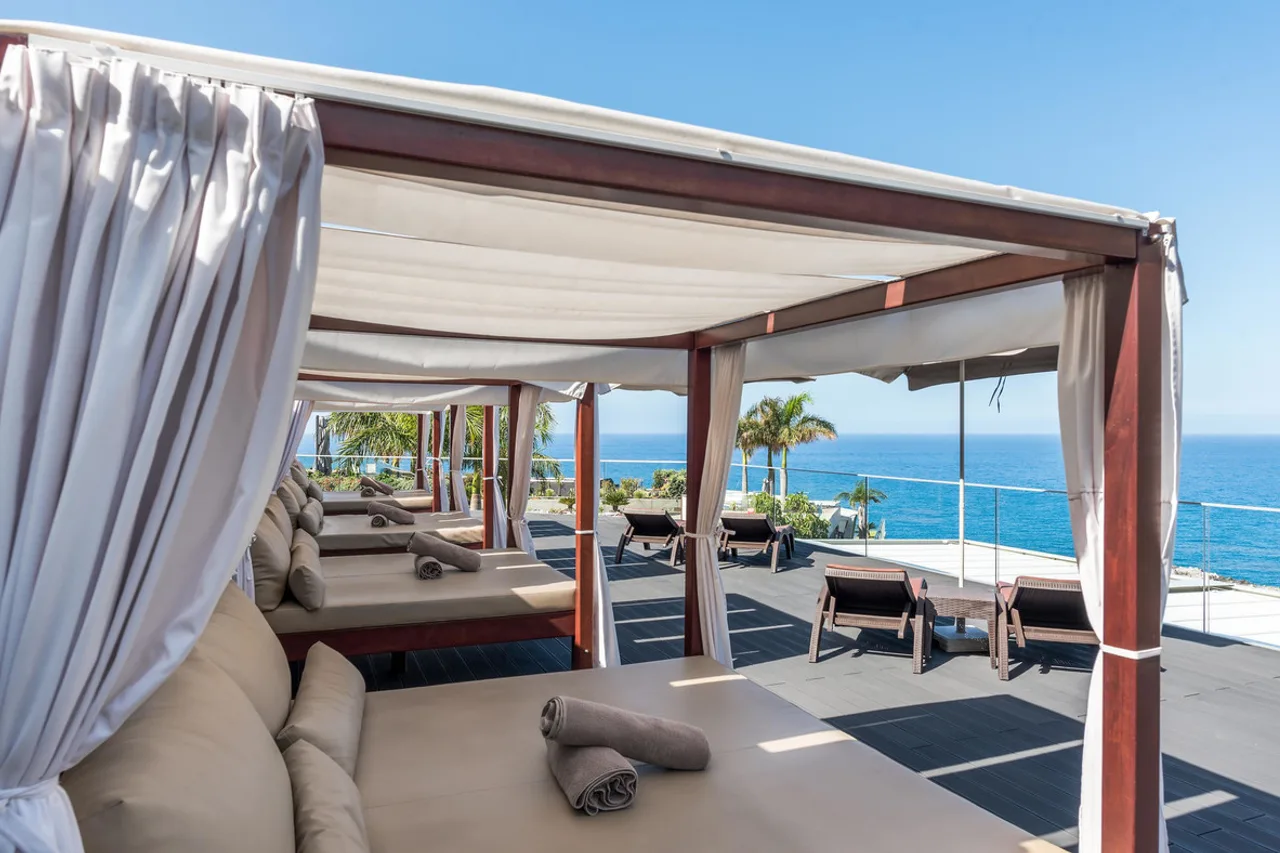 Saccharum Resort and Spa — ภาพห้องพักและบรรยากาศ