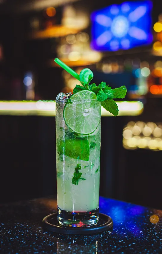 Sai Gon Hostel & Bar — rooms and atmosphere