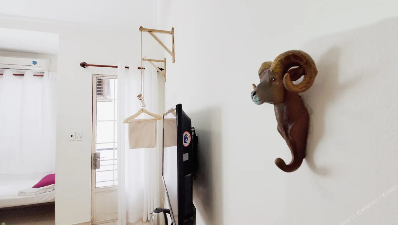 Saigon Smile Hostel — rooms and atmosphere