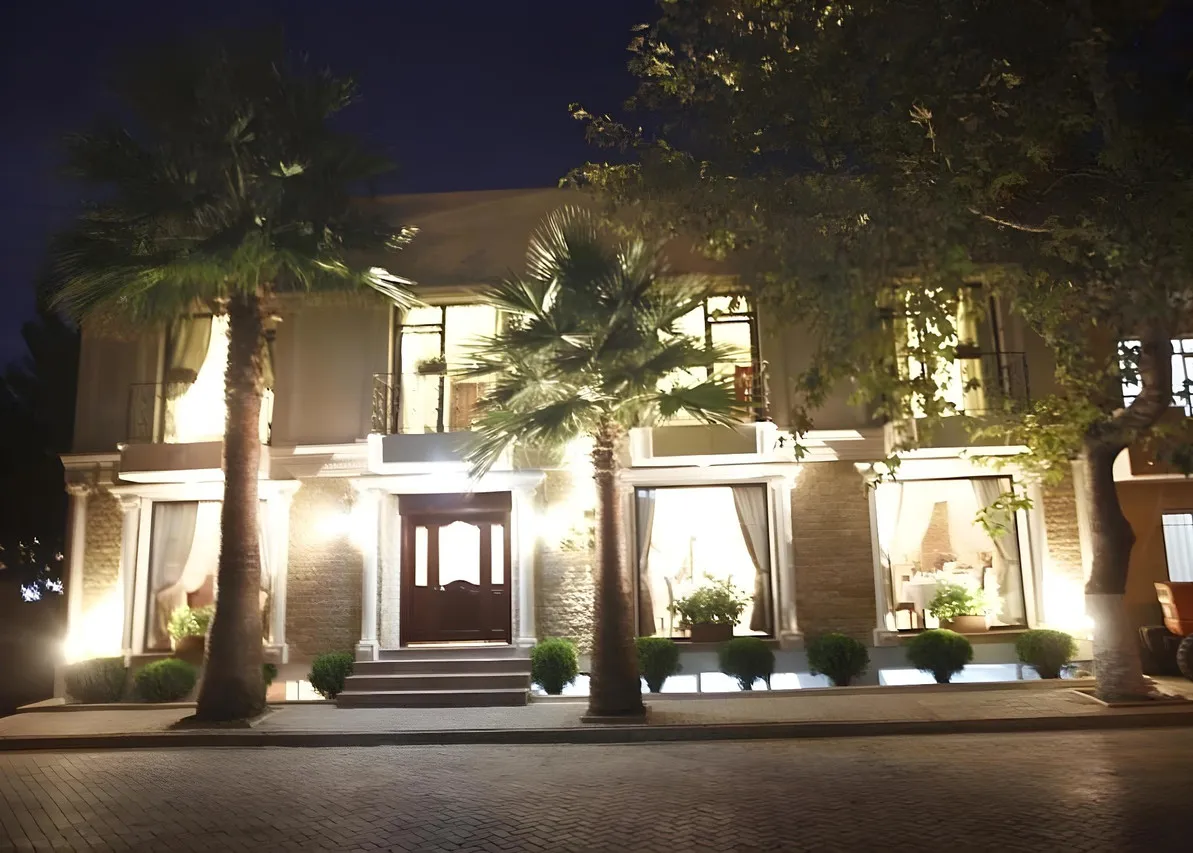 Saint John Hotel — rooms and atmosphere