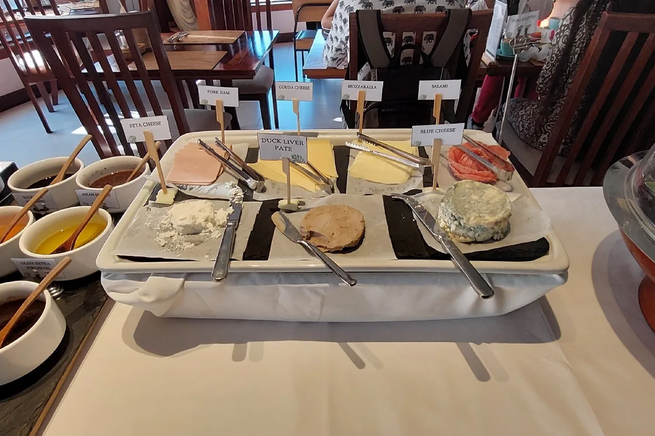 Salana Boutique Hotel — rooms and atmosphere