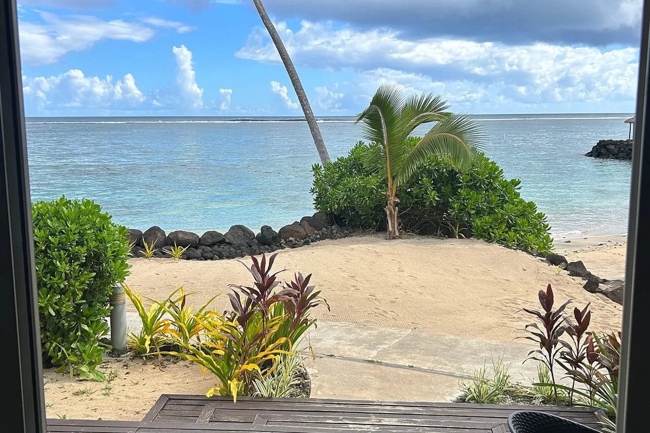 Saletoga Sands Resort &amp; Spa — rooms and atmosphere