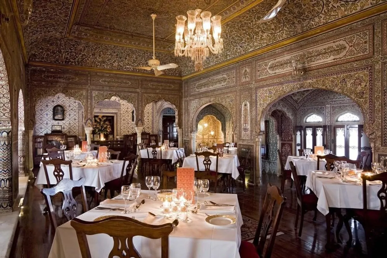 Samode Haveli — rooms and atmosphere