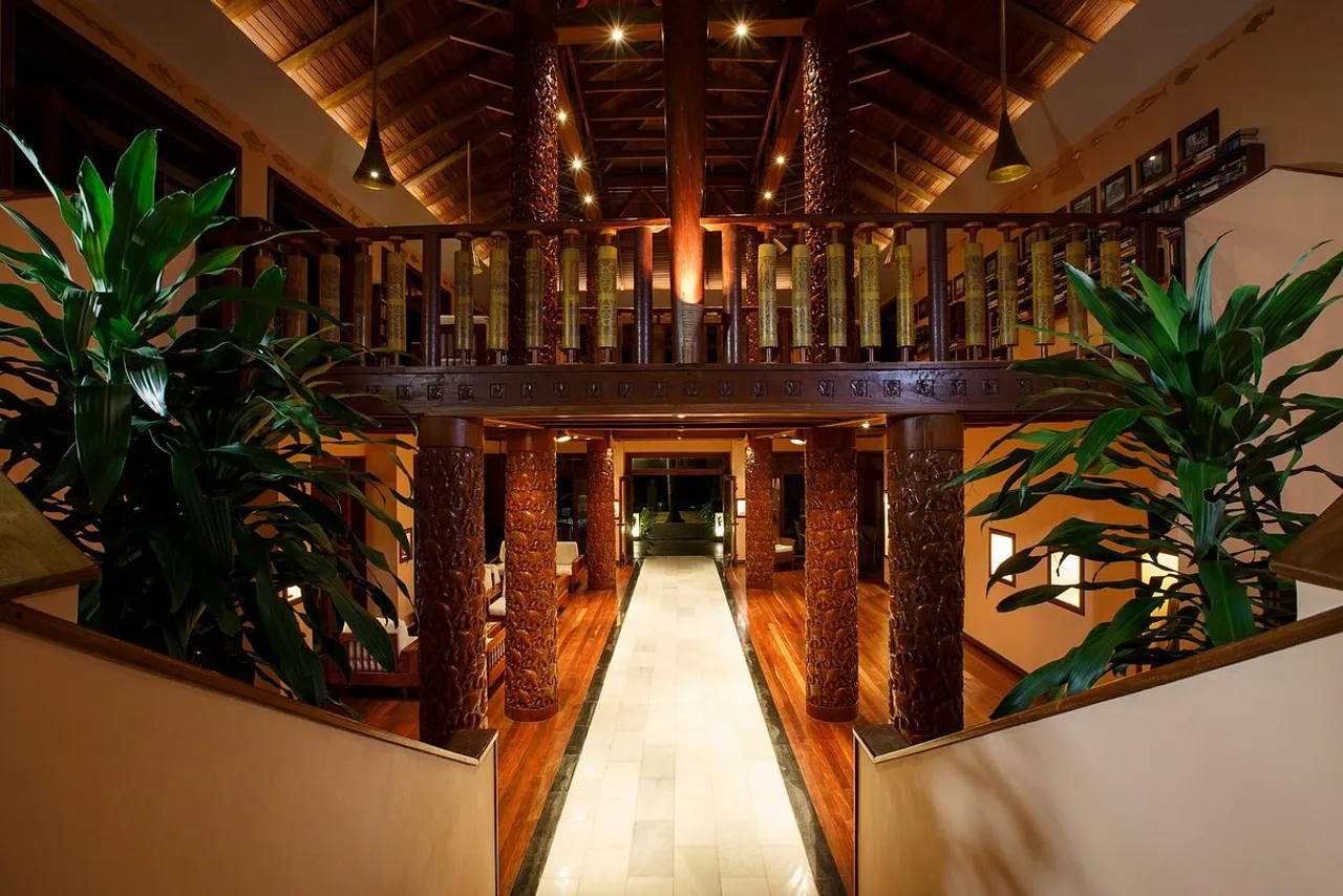 Sandoway Resort — rooms and atmosphere
