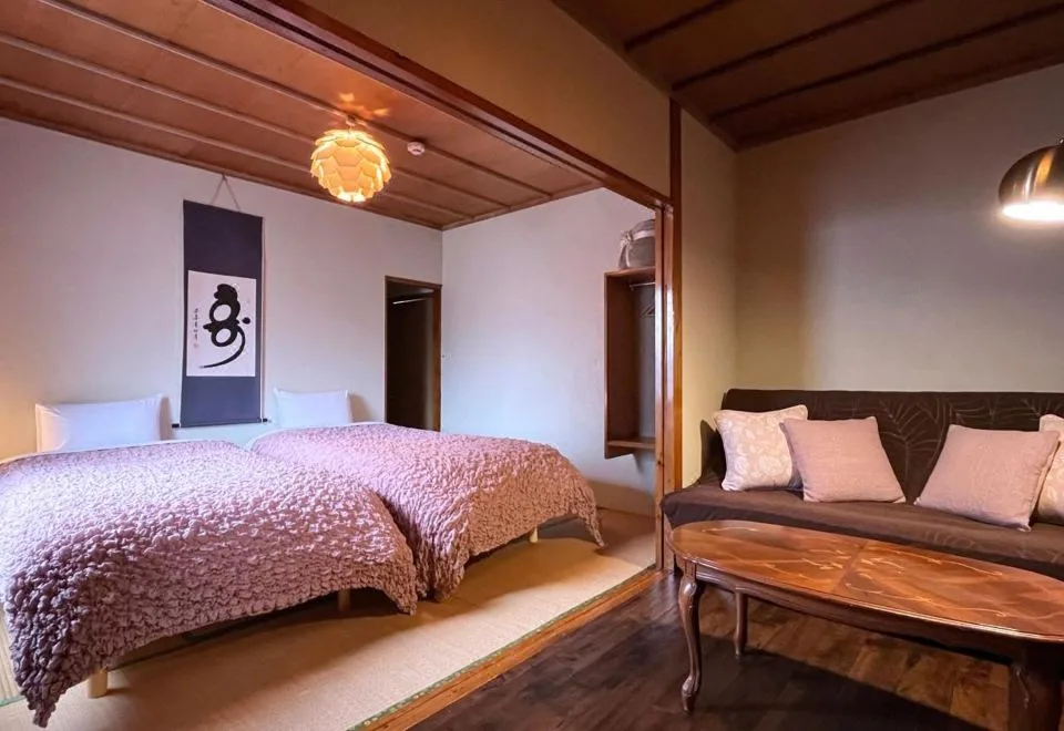 Sanga Nikko - Serene Boutique Guesthouse Near Nikko Station & Bus Terminal — ภาพห้องพักและบรรยากาศ