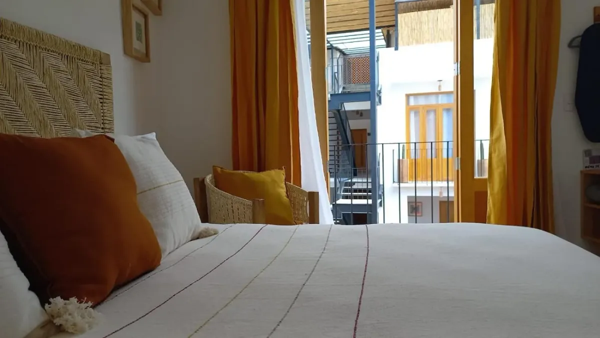 Santa Cecilia Hotel — hotel