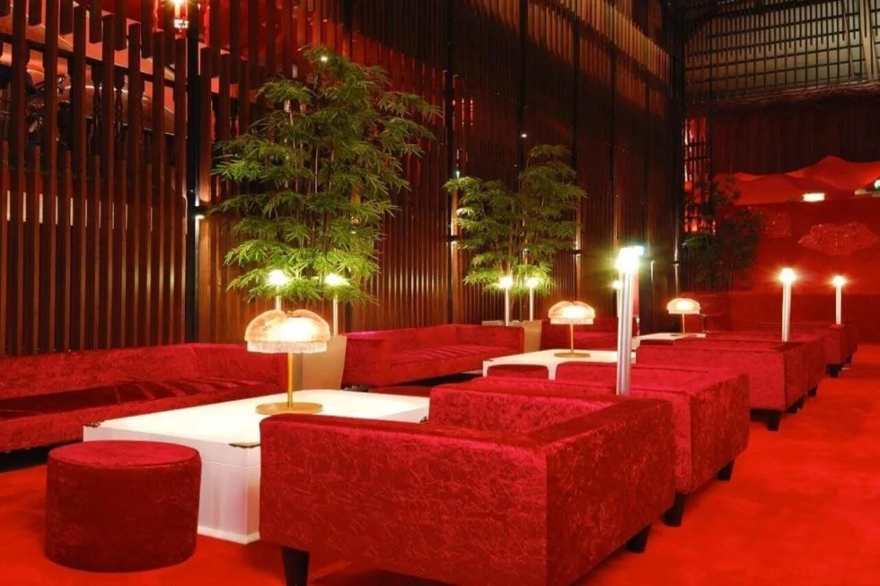Santa Grand Hotel Lai Chun Yuen — rooms and atmosphere