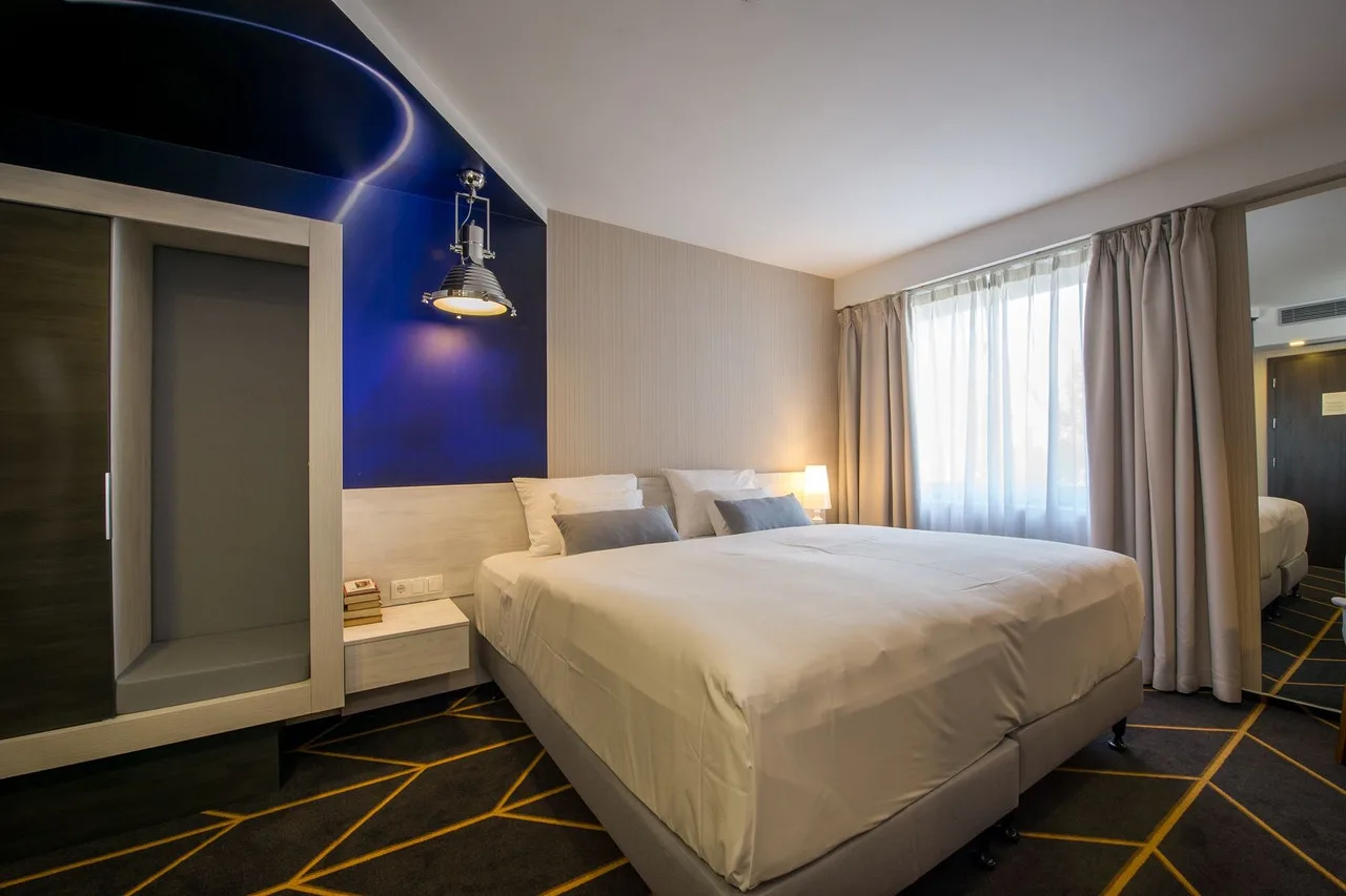 Science Hotel — ภาพห้องพักและบรรยากาศ