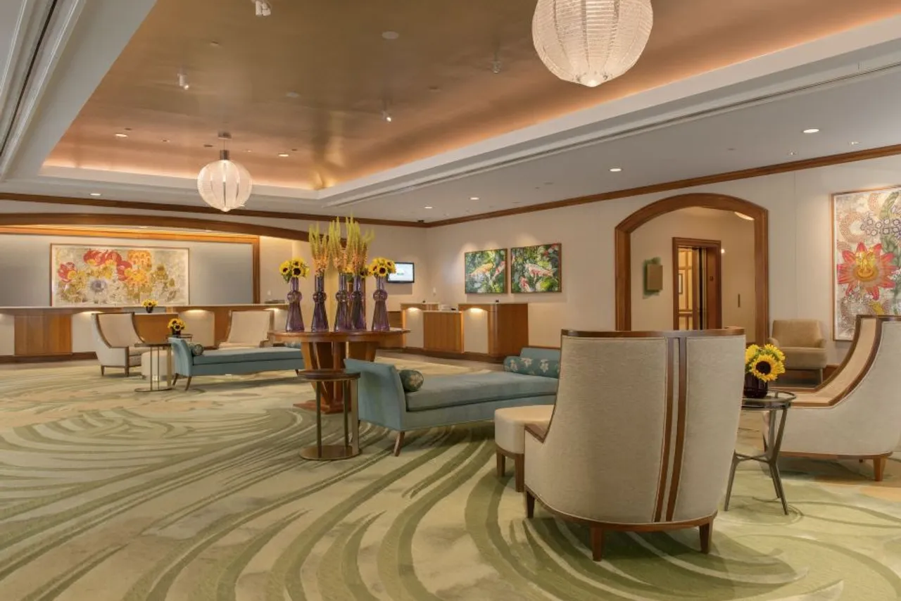 Seaport Hotel Boston — rooms and atmosphere