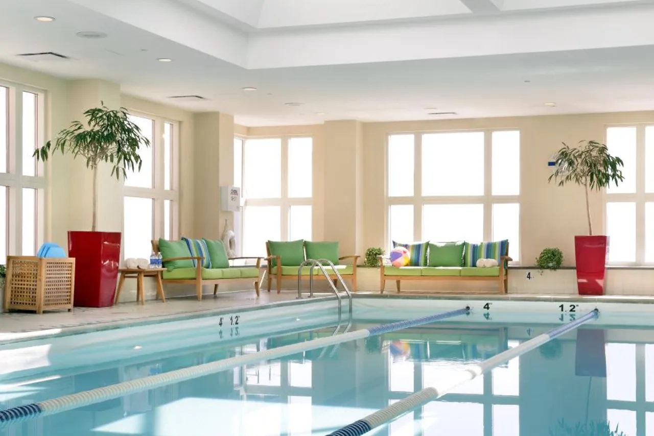 Seaport Hotel Boston — rooms and atmosphere