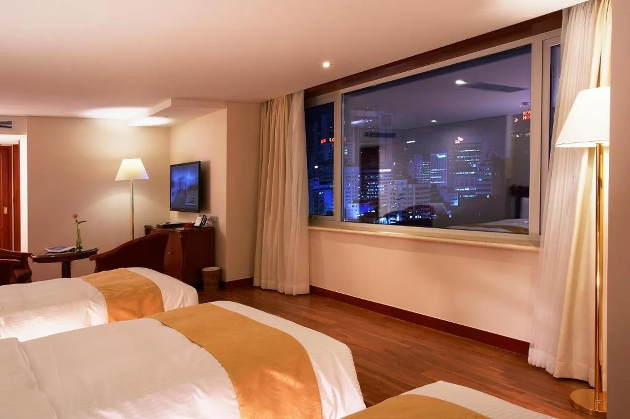 Sejong Hotel Seoul Myeongdong — rooms and atmosphere