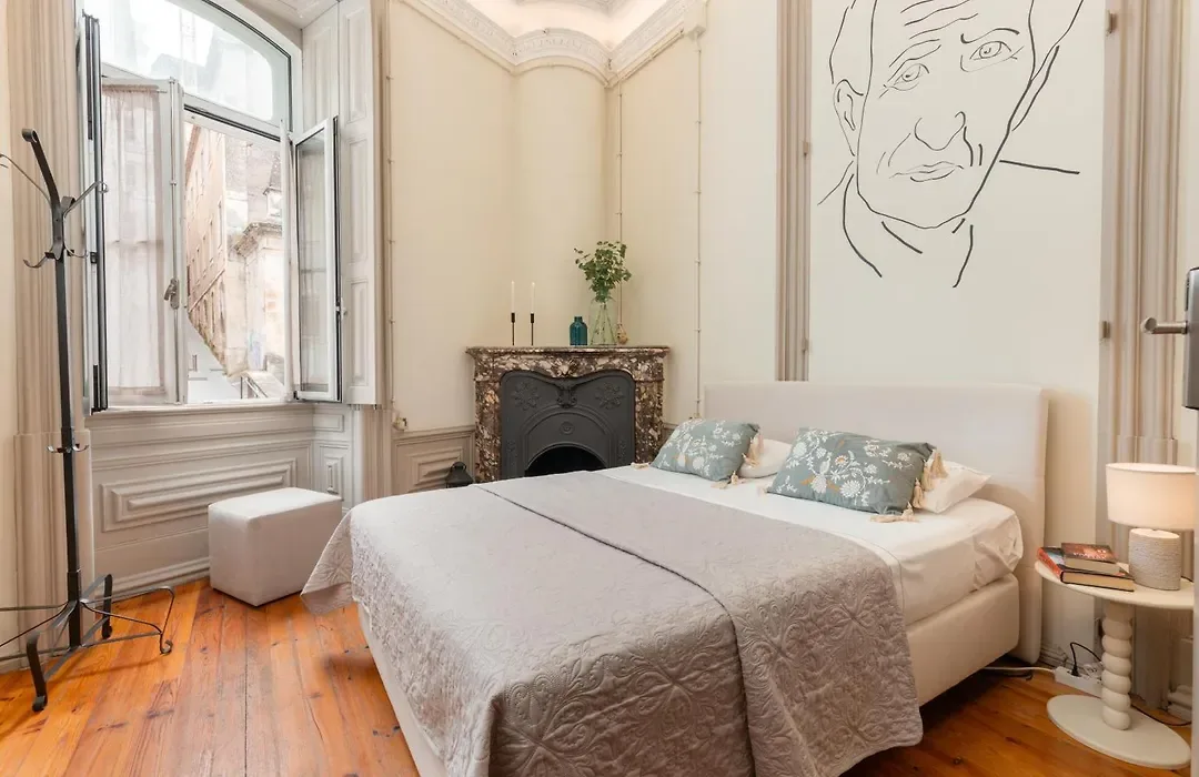 Serenata Hotel & Hostel Coimbra — โกอิงบรา