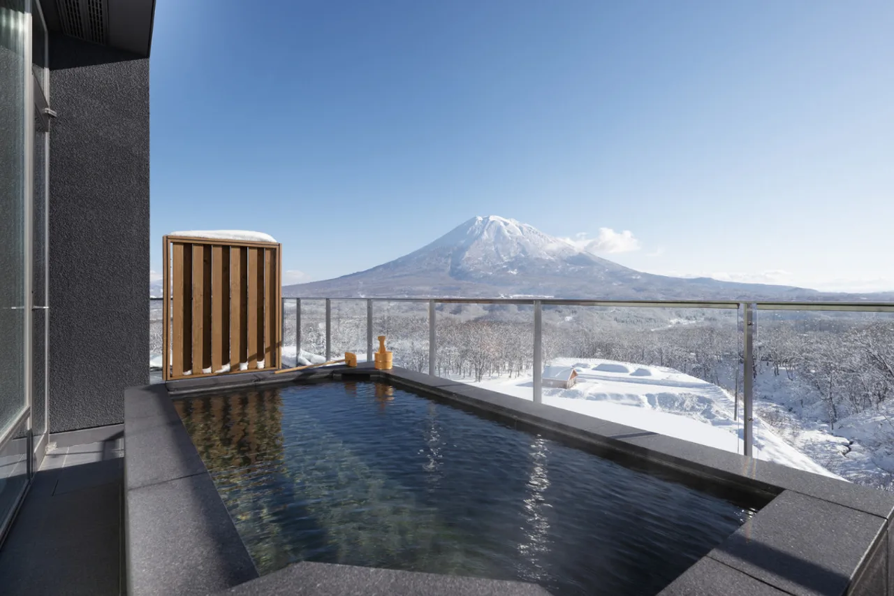 Setsu Niseko — rooms and atmosphere