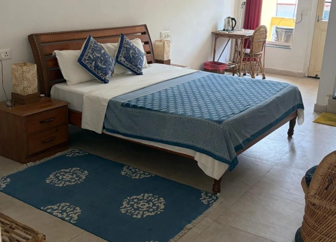 Seventh Heaven Inn Rishikesh — ภาพห้องพักและบรรยากาศ
