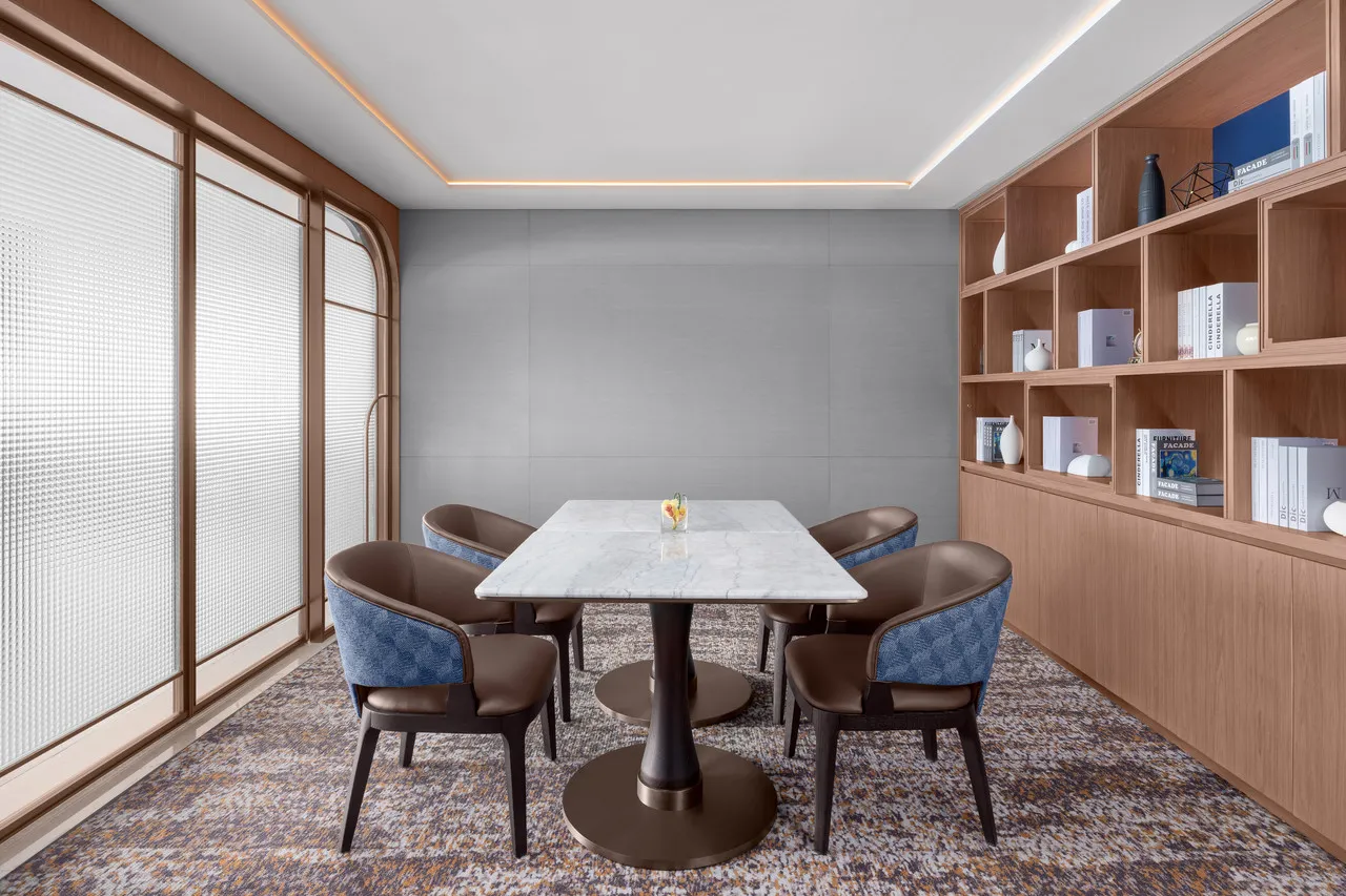 Shanghai Marriott Hotel City Centre — rooms and atmosphere