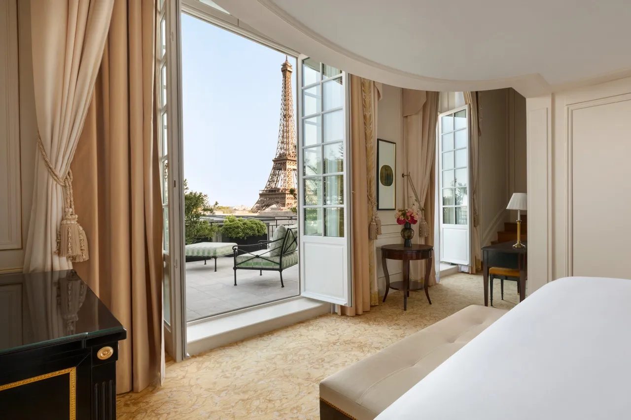 Shangri-La Paris — ภาพห้องพักและบรรยากาศ