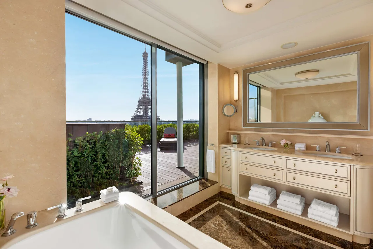 Shangri-La Paris — ภาพห้องพักและบรรยากาศ
