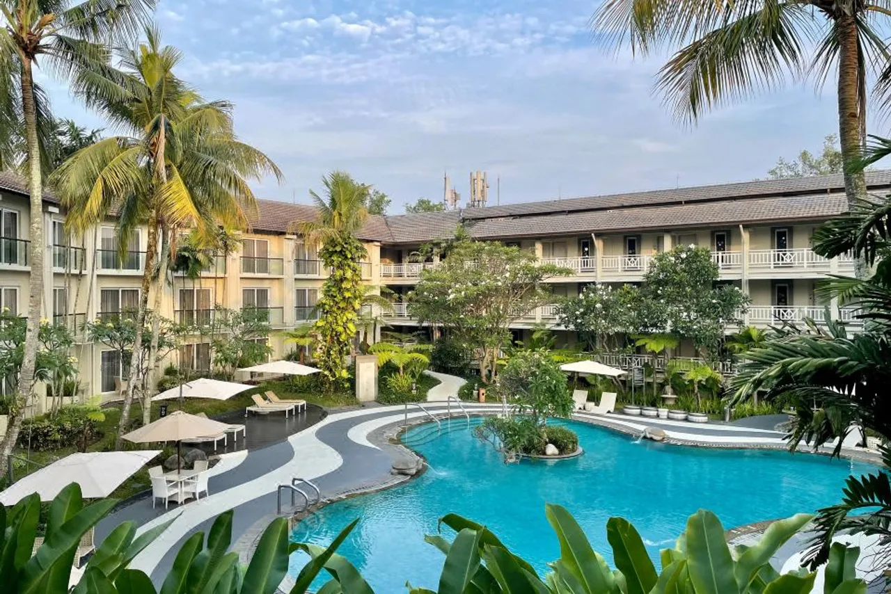 Sheraton Bandung Hotel & Towers — rooms and atmosphere