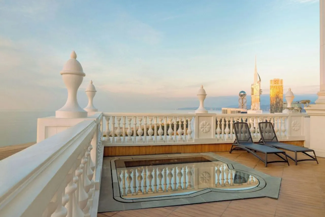 Sheraton Batumi Hotel — rooms and atmosphere