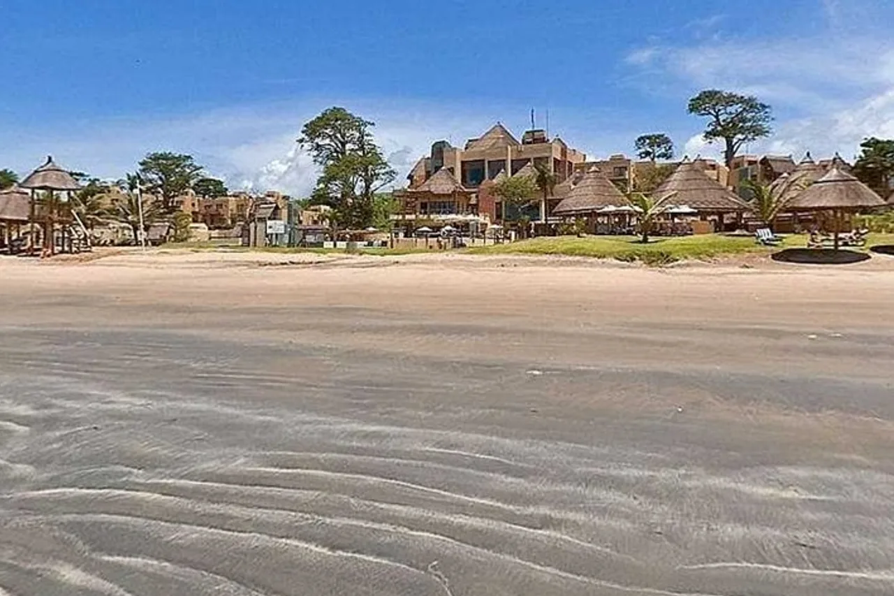 Sheraton Gambia Hotel Resort &amp; Spa — rooms and atmosphere