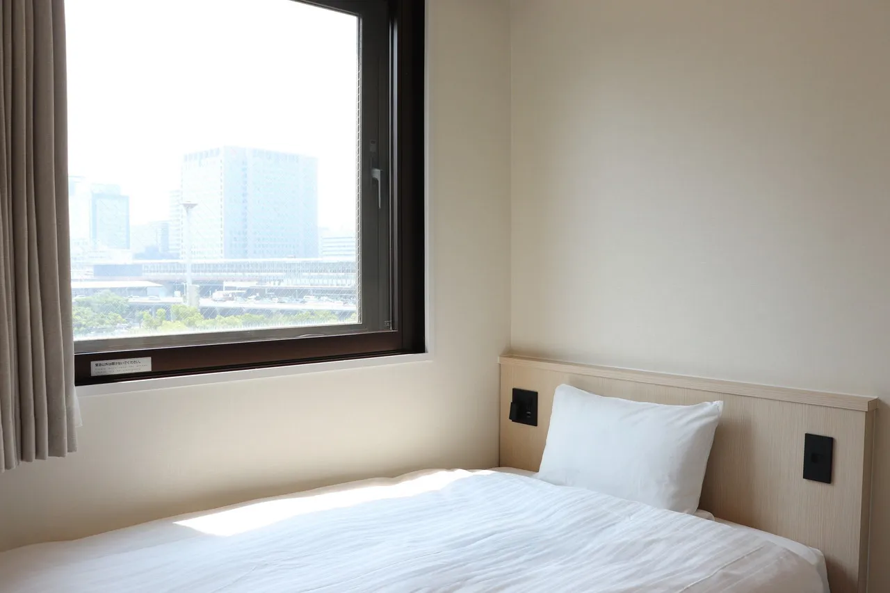 Shin-Osaka Station Hotel — rooms and atmosphere
